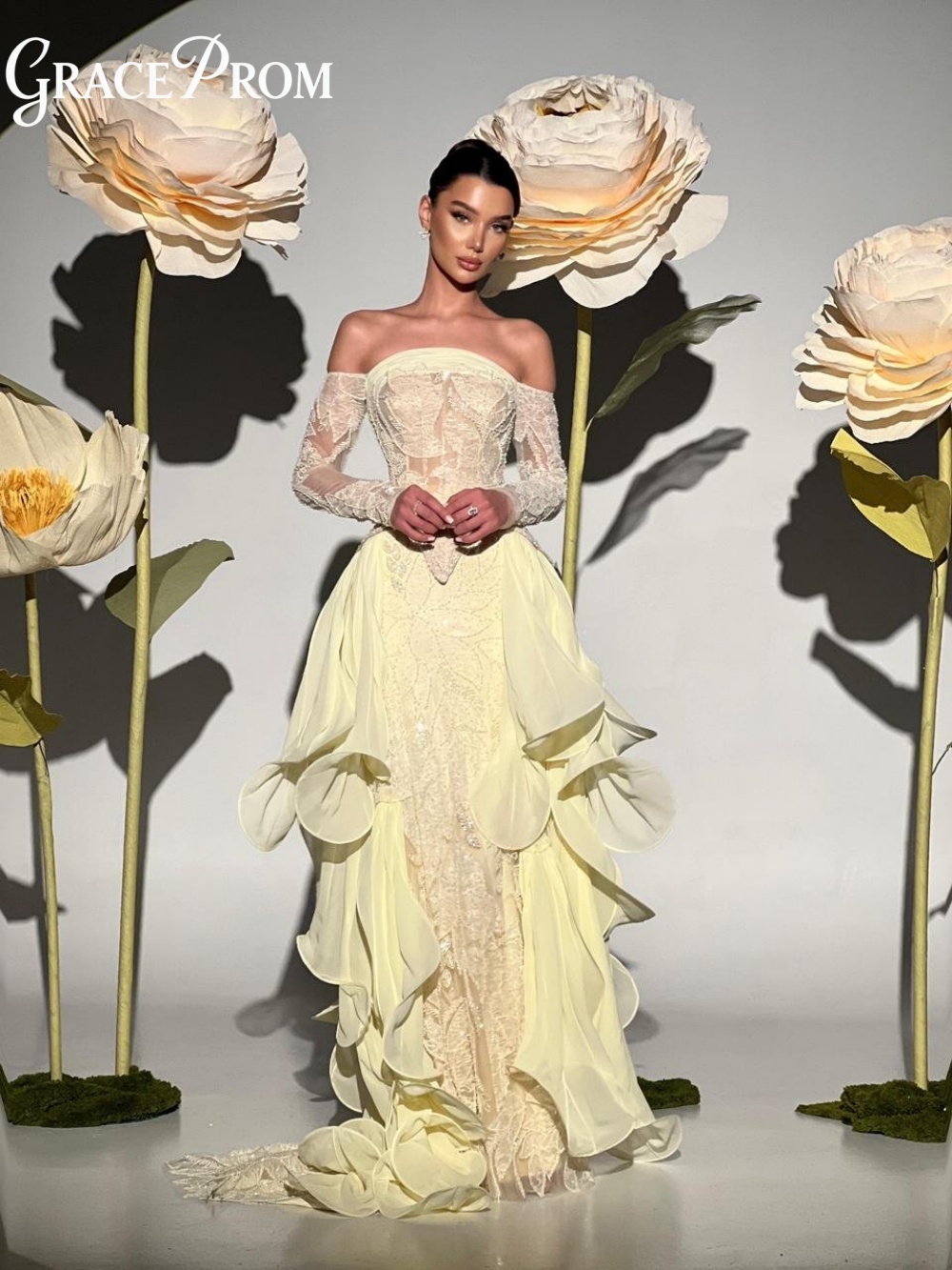 Exquisite Butter Yellow Prom D - Embroidery Yellow Dress 评论和价格